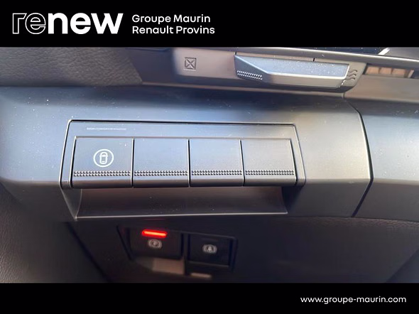 RENAULT Megane E-Tech Electric 220ch Iconic autonomie confort -24 - Miniature 12