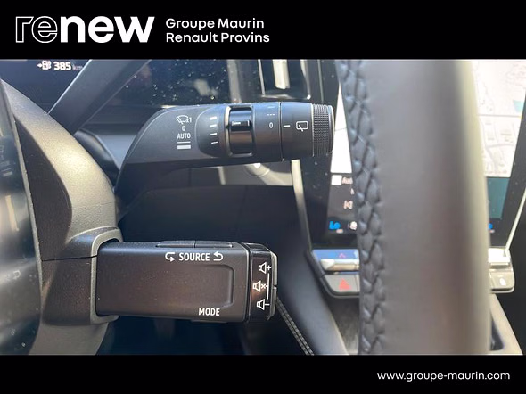 RENAULT Megane E-Tech Electric 220ch Iconic autonomie confort -24 - Miniature 18