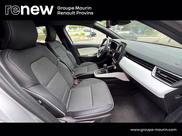 RENAULT Clio 1.6 E-Tech hybride 145ch Techno - Miniature 14