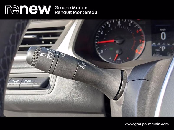 RENAULT Captur 1.3 TCe mild hybrid 140ch Evolution EDC - Miniature 26