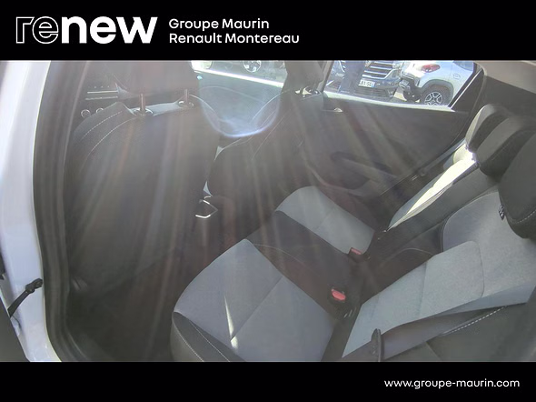 RENAULT Clio 1.0 TCe 90ch Evolution - Miniature 15