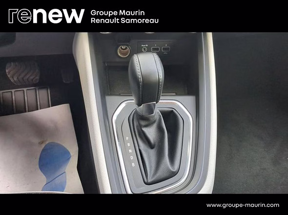 RENAULT Clio 1.6 E-Tech 145ch full hybrid Techno - Miniature 24