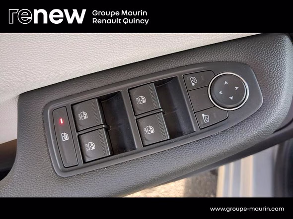 RENAULT Clio 1.3 TCe 140ch Techno - Miniature 15
