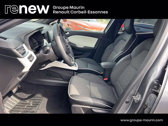 RENAULT Clio 1.6 E-Tech hybride 145ch Techno - Miniature 12