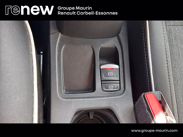 RENAULT Clio 1.0 TCe 90ch Techno - Miniature 28
