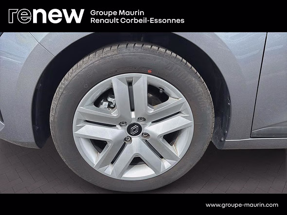 RENAULT Clio 1.5 dCi 100ch Evolution - 25 - Miniature 9