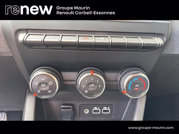 RENAULT Clio 1.5 dCi 100ch Evolution - 25 - Miniature 22