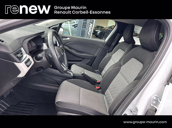 RENAULT Clio 1.6 E-Tech hybride 145ch Evolution - Miniature 14