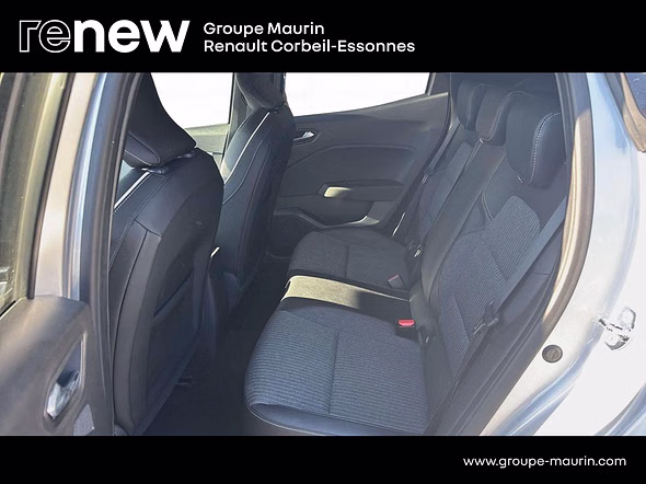 RENAULT Clio 1.6 E-Tech hybride 145ch Techno - Miniature 12