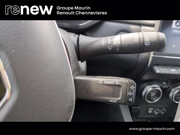 RENAULT Captur 1.3 TCe 140ch FAP Intens EDC -21 - Miniature 35