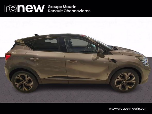 RENAULT Captur 1.6 E-Tech hybride 145ch Engineered - Vue 4