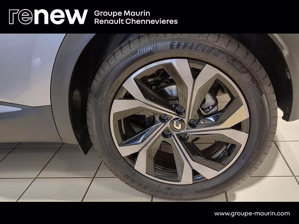 RENAULT Captur 1.6 E-Tech hybride 145ch Engineered - Miniature 28