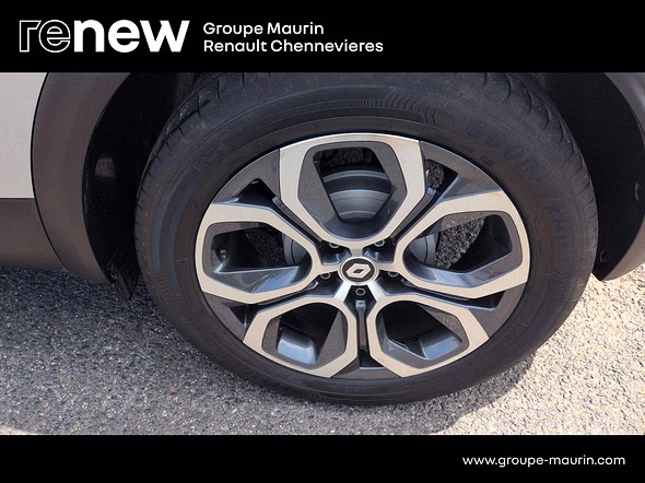 RENAULT Captur 1.3 TCe mild hybrid 140ch Techno - Miniature 16