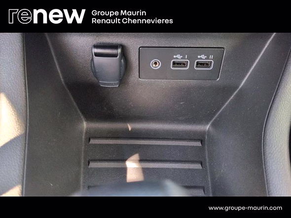 RENAULT Clio 1.6 E-Tech 145ch full hybrid Evolution - Miniature 30