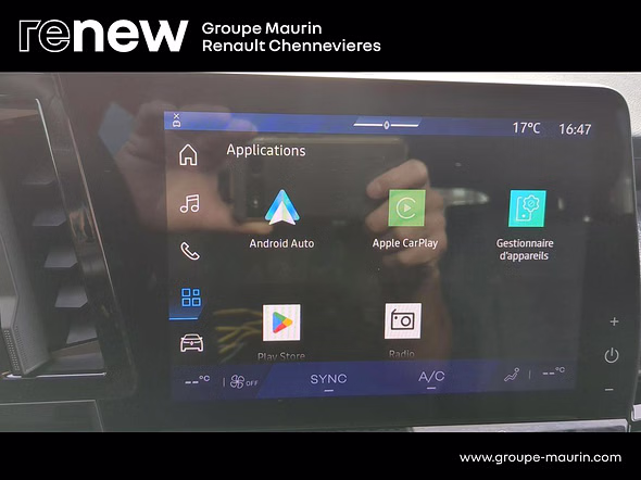 RENAULT Austral 1.2 E-Tech full hybrid 200ch Evolution - 26 - Miniature 20