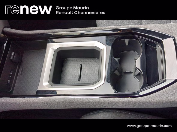 RENAULT Austral 1.2 E-Tech full hybrid 200ch Evolution - 26 - Miniature 22