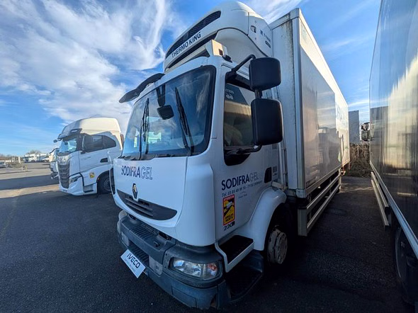 RENAULT TRUCKS Midlum 220 DXI Frigo 4x2 - Miniature 1