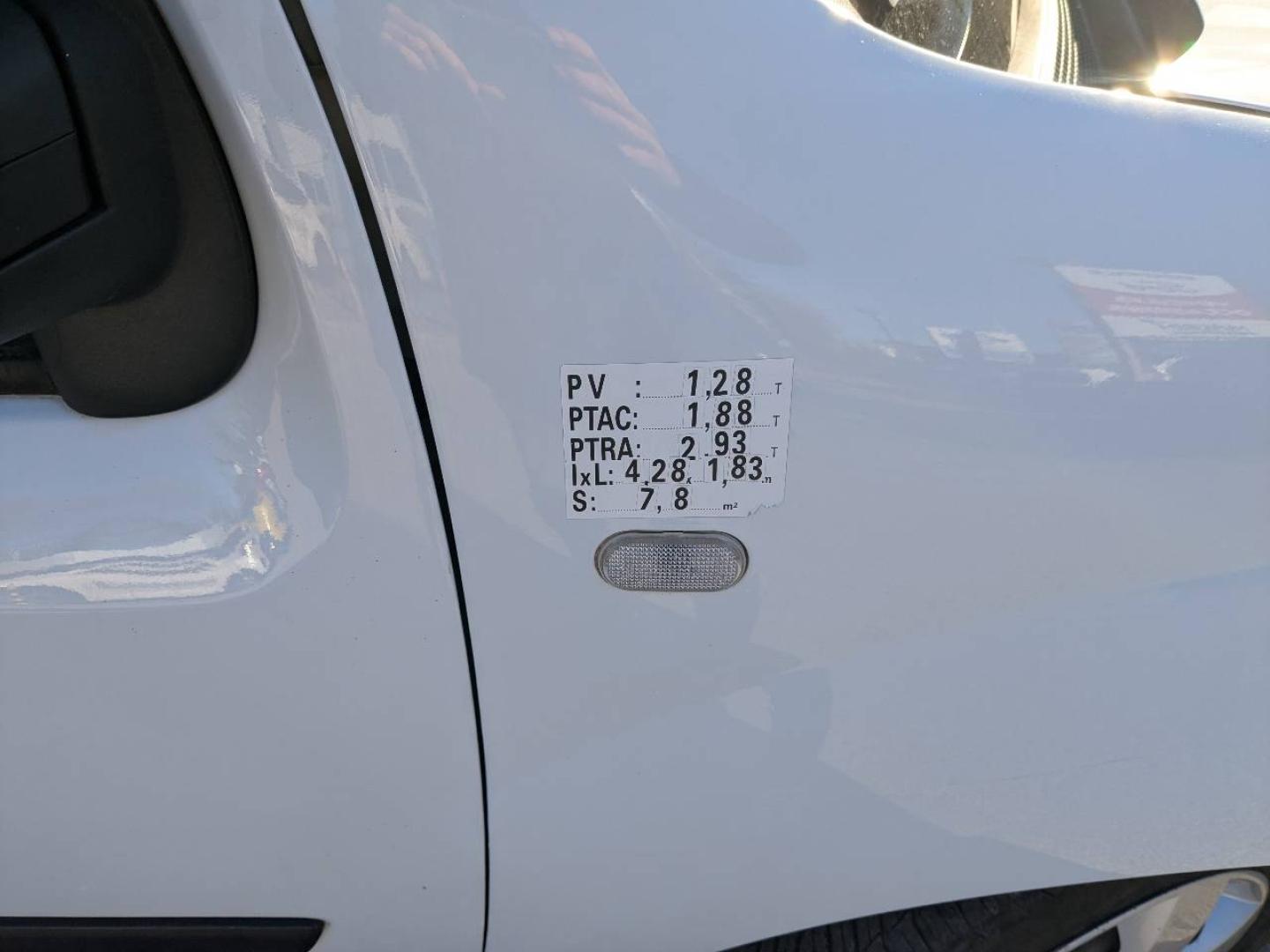 RENAULT Kangoo Express 1.5 dCi 110ch energy Extra R-Link Euro6   8741.67€ ht - Photo 3