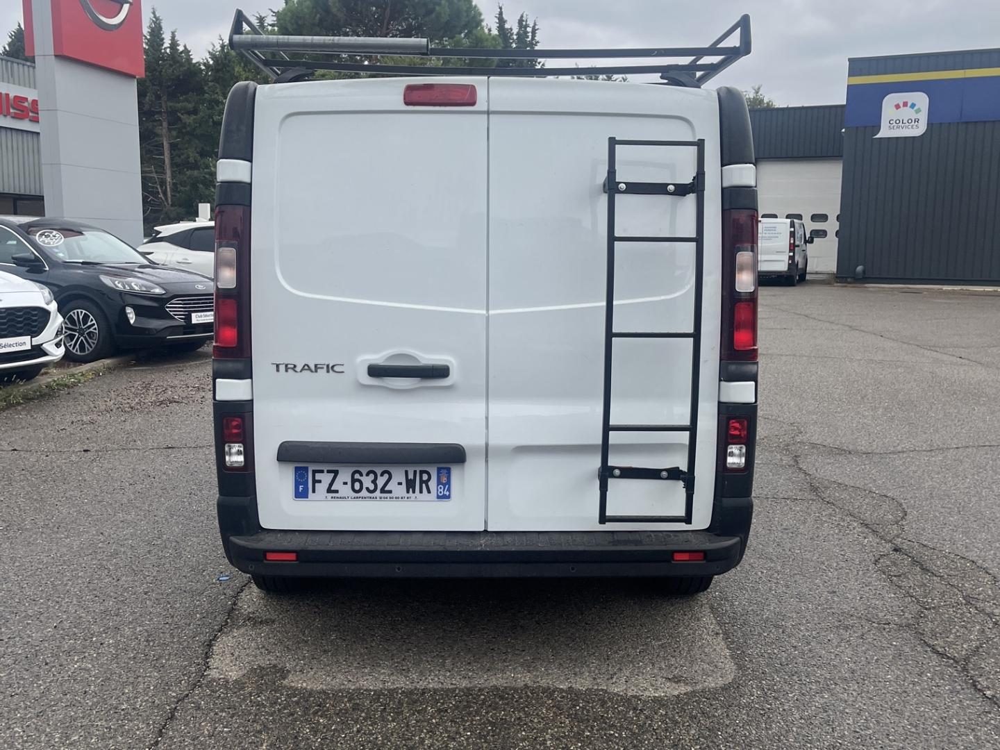 RENAULT Trafic Fg L2H1 1200 2.0 dCi 145ch Energy Grand Confort EDC E6 - Photo 6
