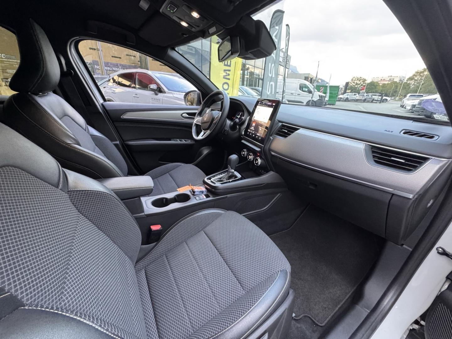 RENAULT Arkana 1.6 E-Tech 145ch full hybrid  Techno -24 - Photo 13