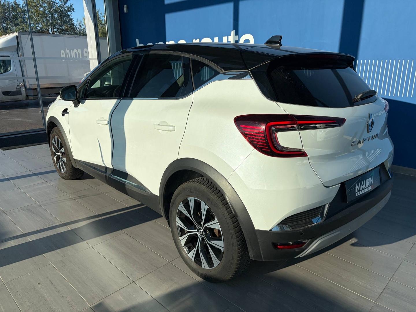 RENAULT Captur 1.3 TCe mild hybrid 140ch Techno - Photo 6