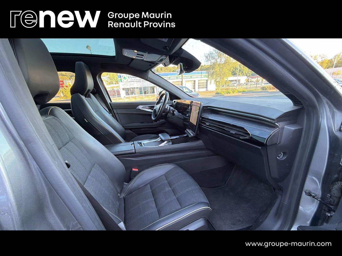 RENAULT Austral 1.2 E-Tech full hybrid 200ch Iconic- 23 - Photo 16