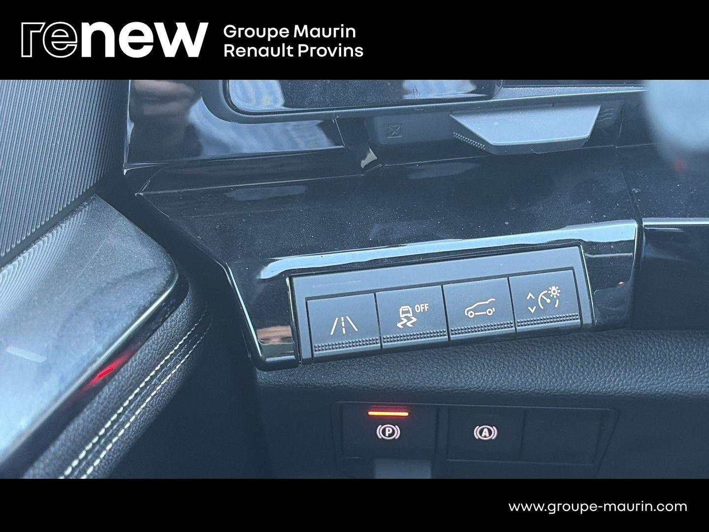 RENAULT Austral 1.2 E-Tech full hybrid 200ch Iconic- 23 - Photo 18
