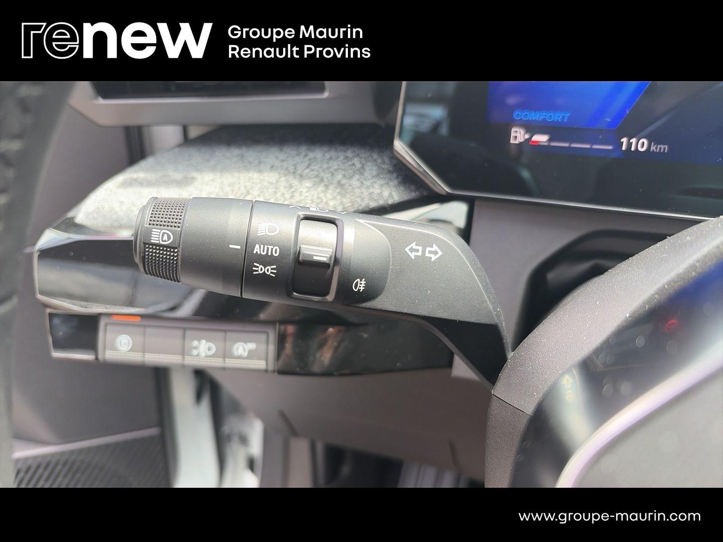 RENAULT Clio 1.2 TCe 115ch Techno - Photo 22
