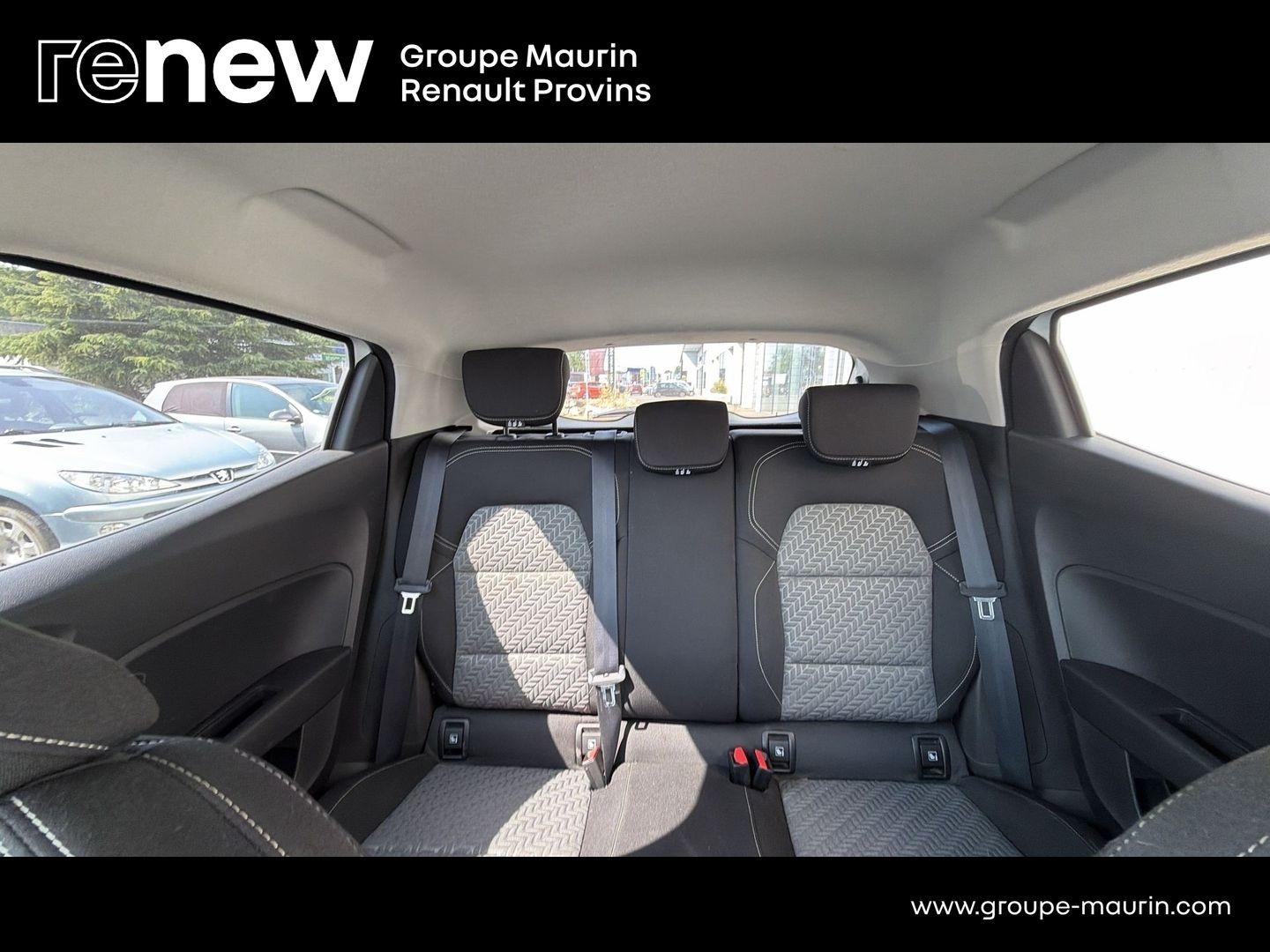 RENAULT Clio 1.0 TCe 90ch Evolution - Photo 27