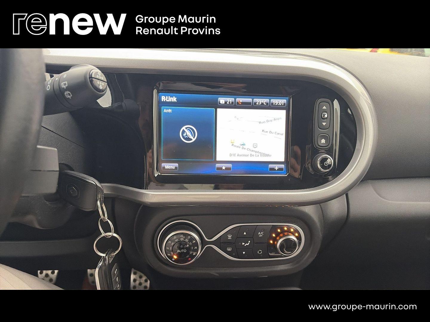 RENAULT Twingo 0.9 TCe 110ch GT - Photo 22