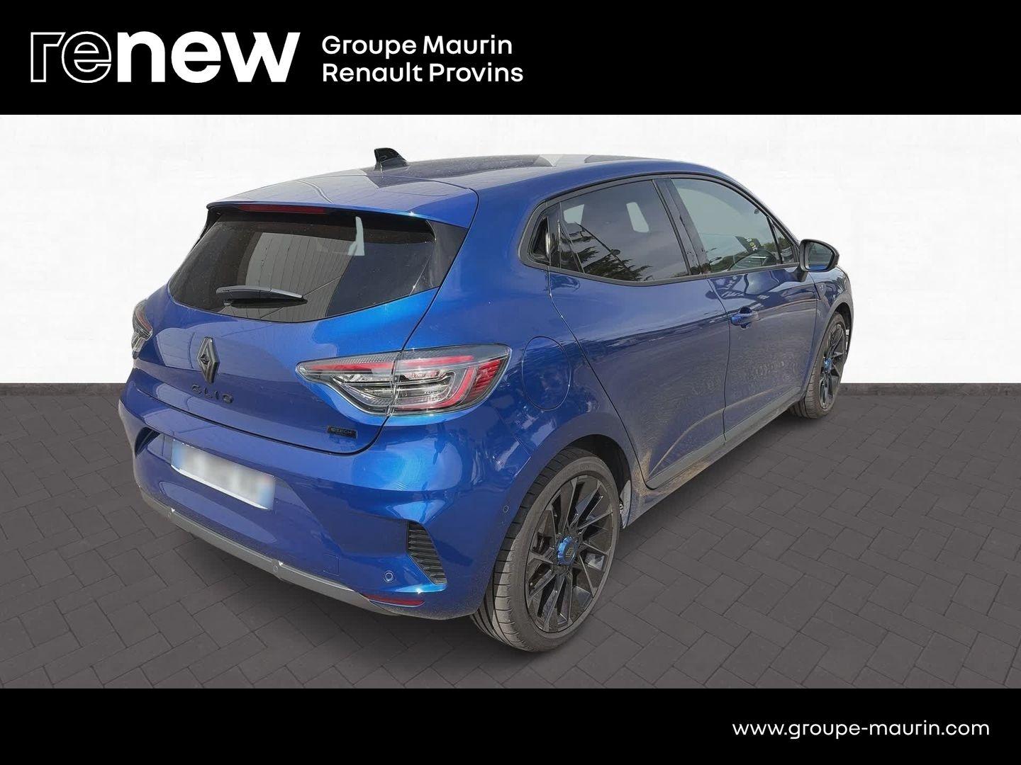 RENAULT Clio 1.6 E-Tech 145ch full hybrid esprit Alpine - 24 - Photo 5
