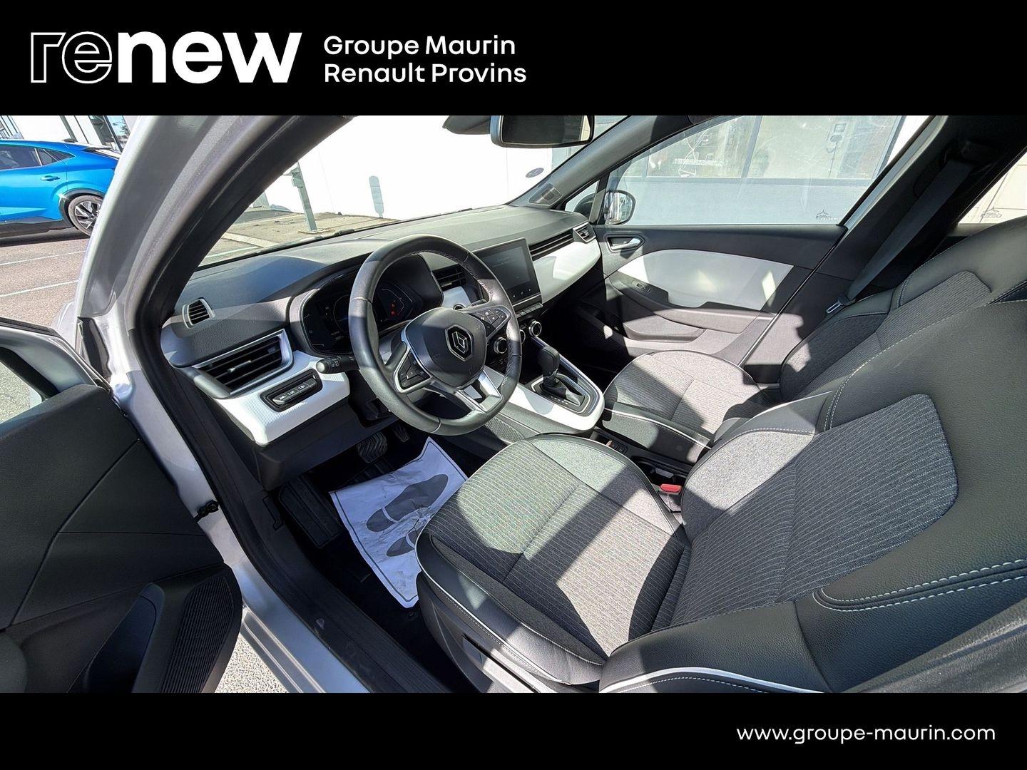 RENAULT Clio 1.6 E-Tech hybride 145ch Techno - Photo 13