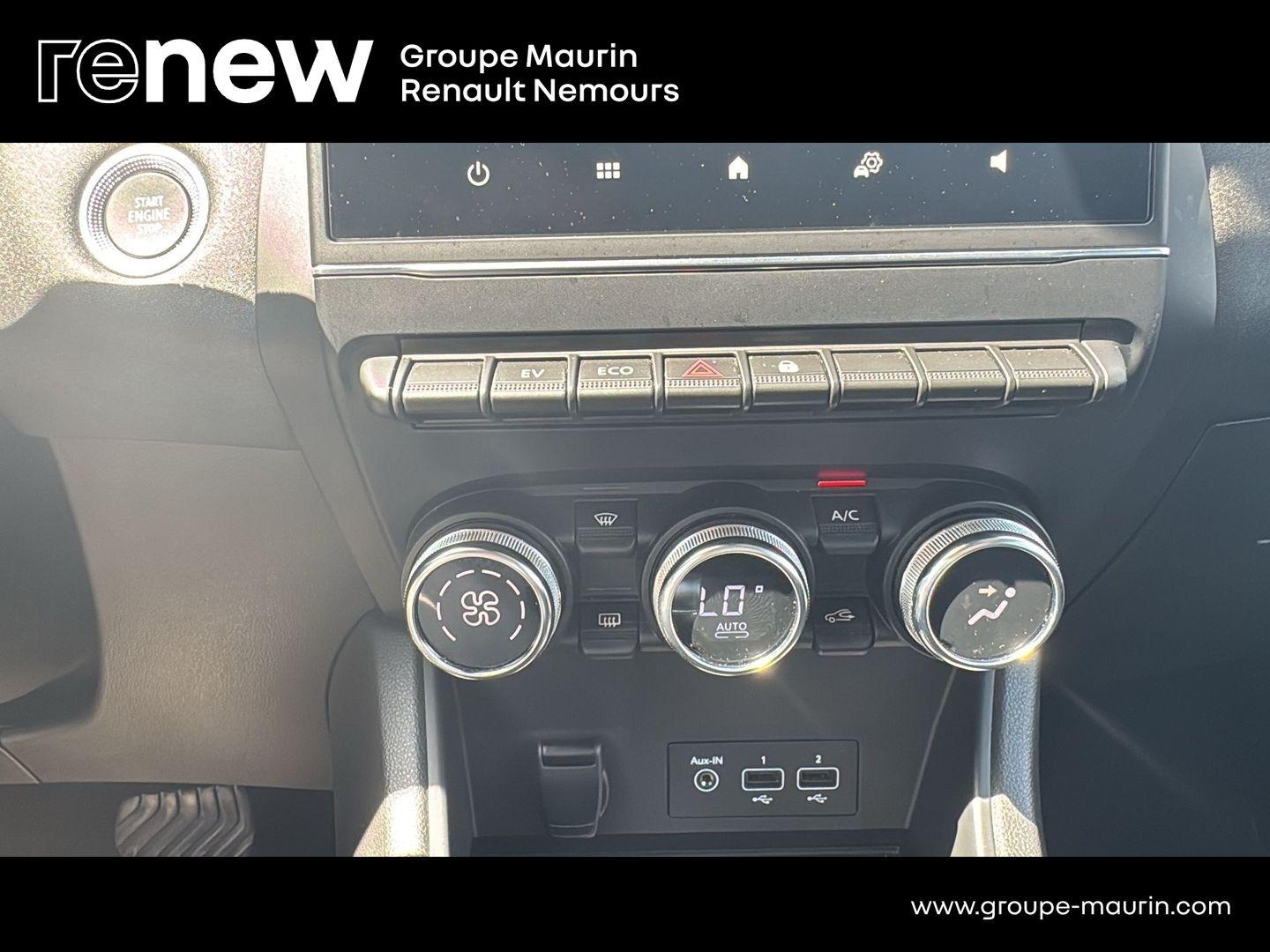 RENAULT Captur 1.6 E-Tech hybride 145ch Equilibre - Photo 20