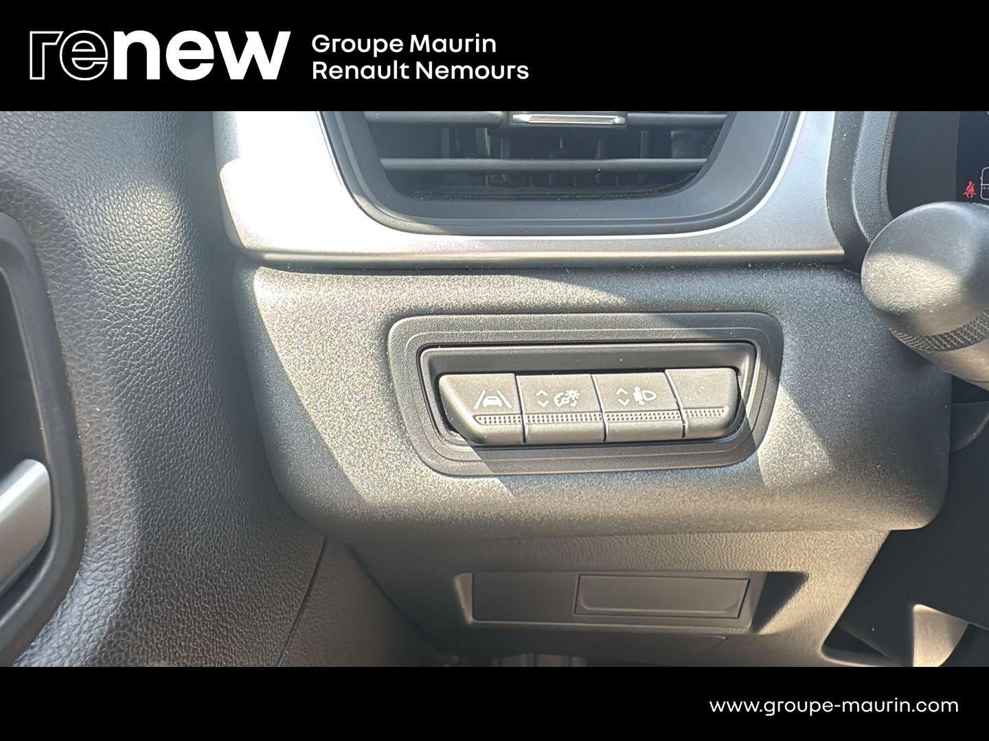 RENAULT Captur 1.6 E-Tech hybride 145ch Equilibre - Photo 26