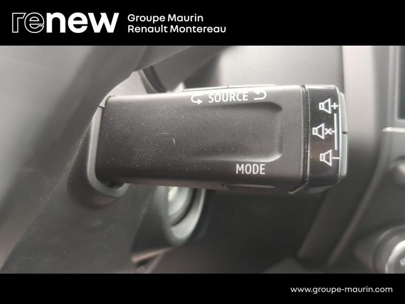 RENAULT Clio Auto-Ecole Blue dCi 100 -21N - Photo 22