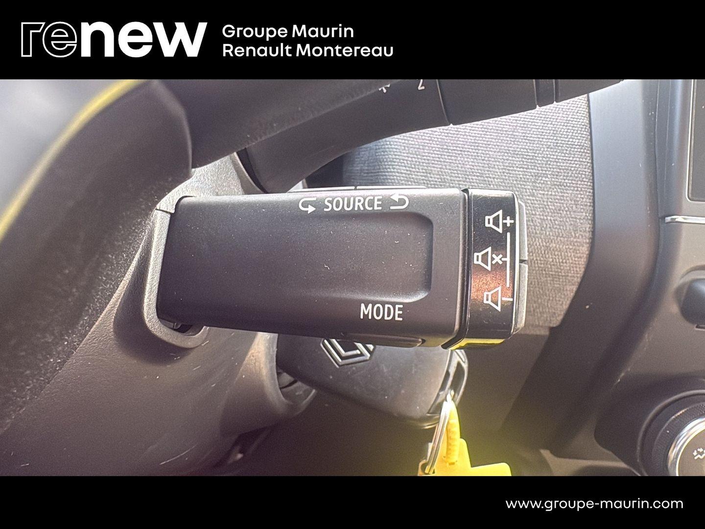 RENAULT Clio 1.0 TCe 100ch Evolution GPL - Photo 29