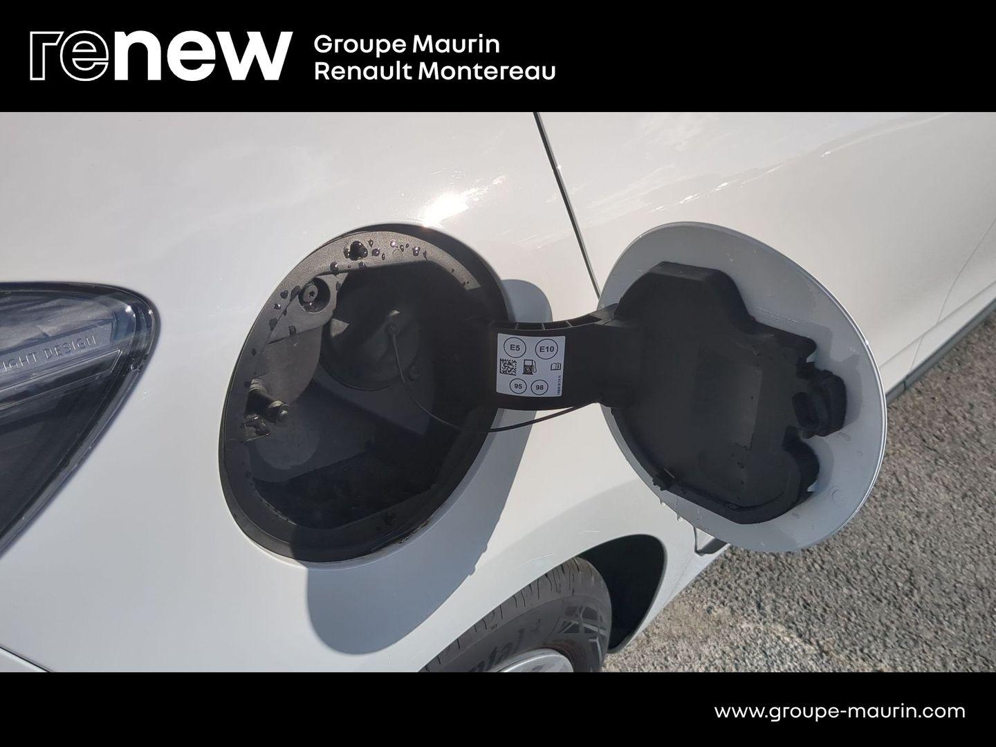 RENAULT Clio 1.0 TCe 90ch Evolution - Photo 10