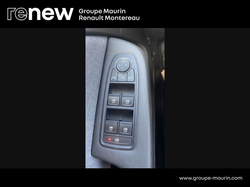 RENAULT Clio 1.6 E-Tech 145ch full hybrid Techno - 24 - Photo 17