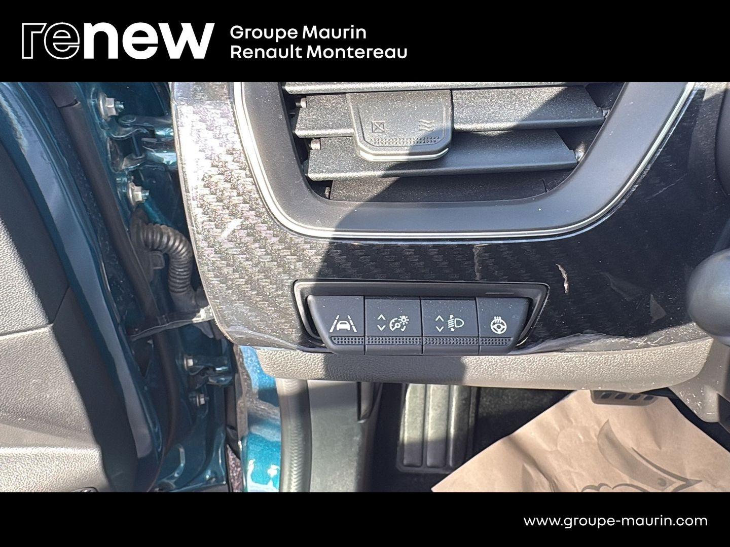 RENAULT Arkana 1.6 E-Tech hybride 145ch Engineered -22 - Photo 24