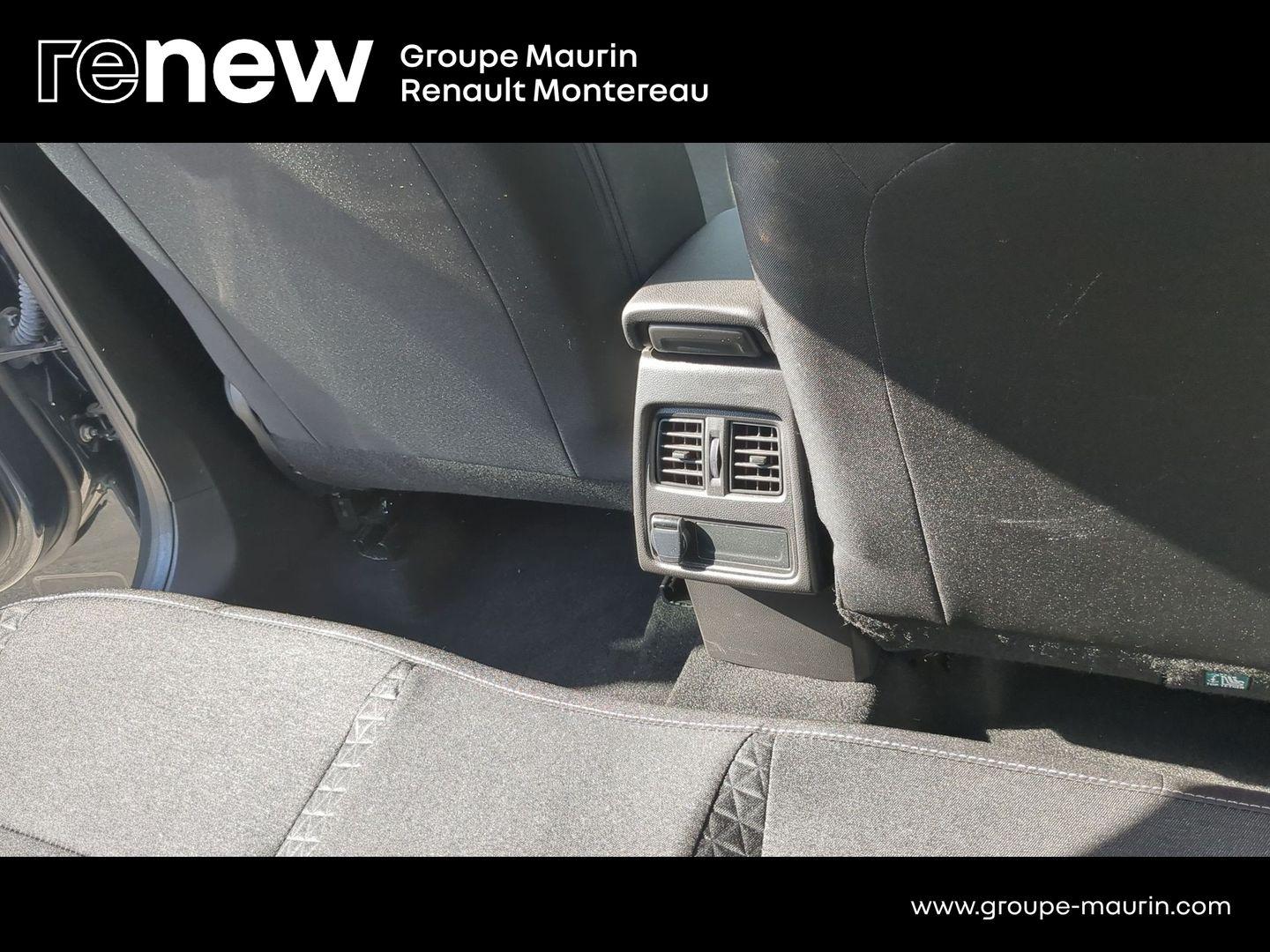 RENAULT Captur 1.0 TCe 90ch Evolution - Photo 16