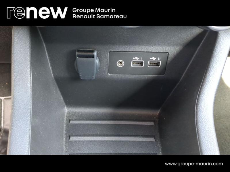RENAULT Clio 1.5 Blue dCi 100ch Evolution - 24 - Photo 23