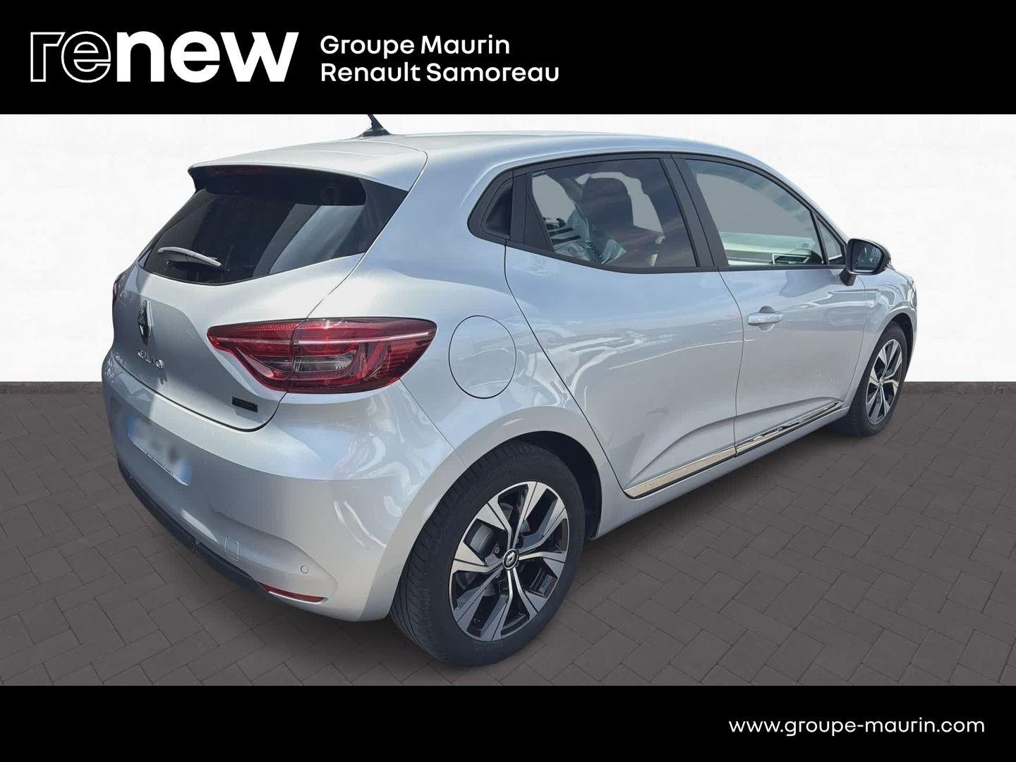 RENAULT Clio 1.6 E-Tech hybride 145ch Evolution - Photo 6