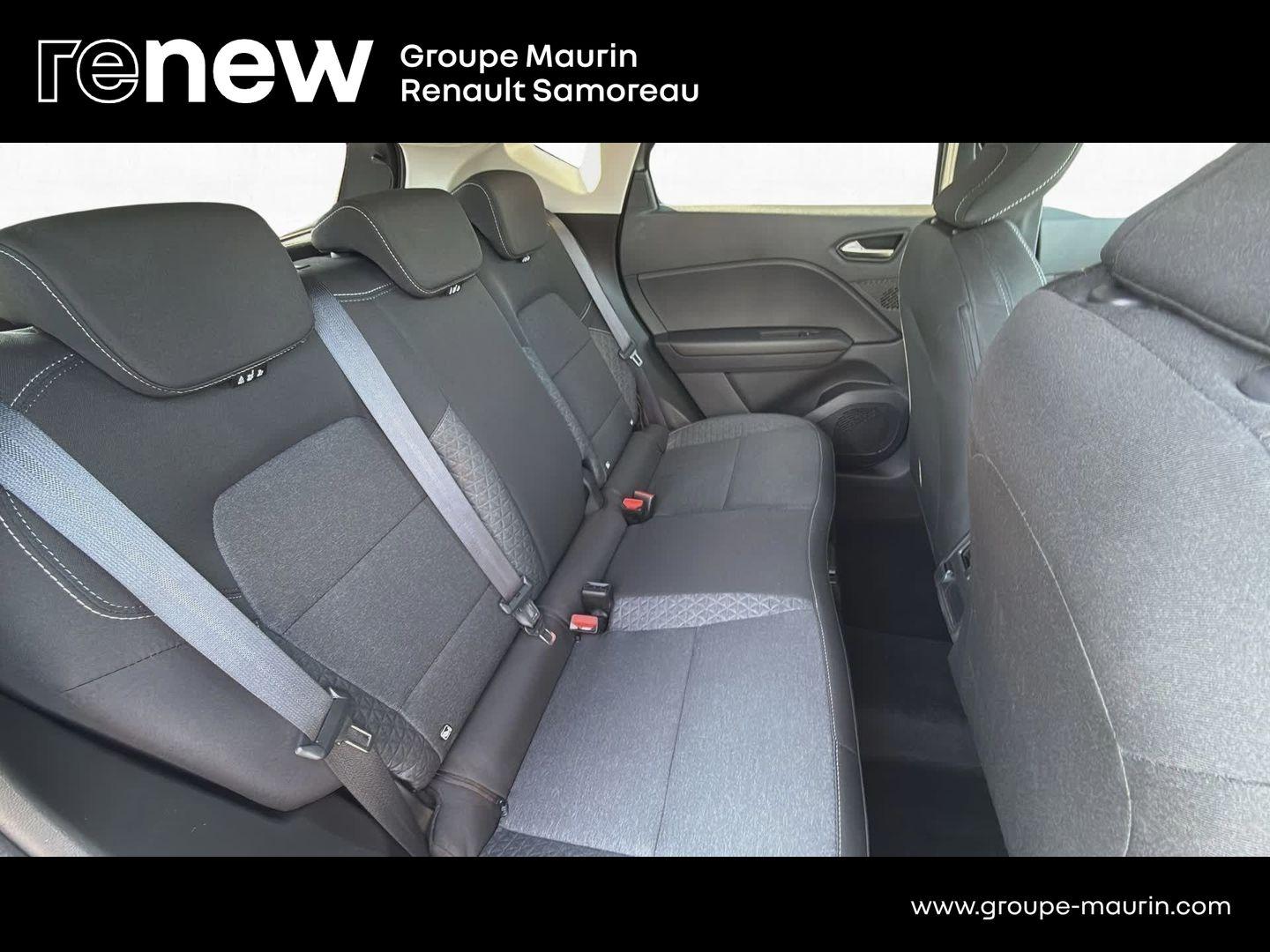 RENAULT Captur 1.6 E-Tech hybride 145ch Evolution - Photo 16