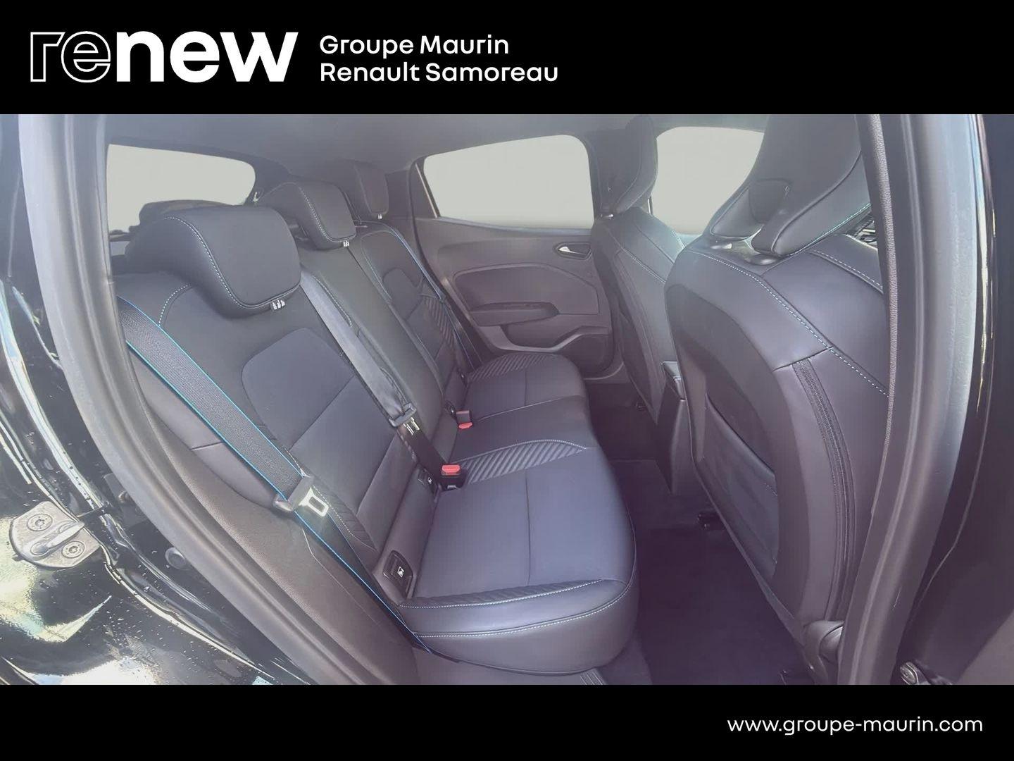 RENAULT Clio 1.0 TCe 90ch esprit Alpine - 25 - Photo 16