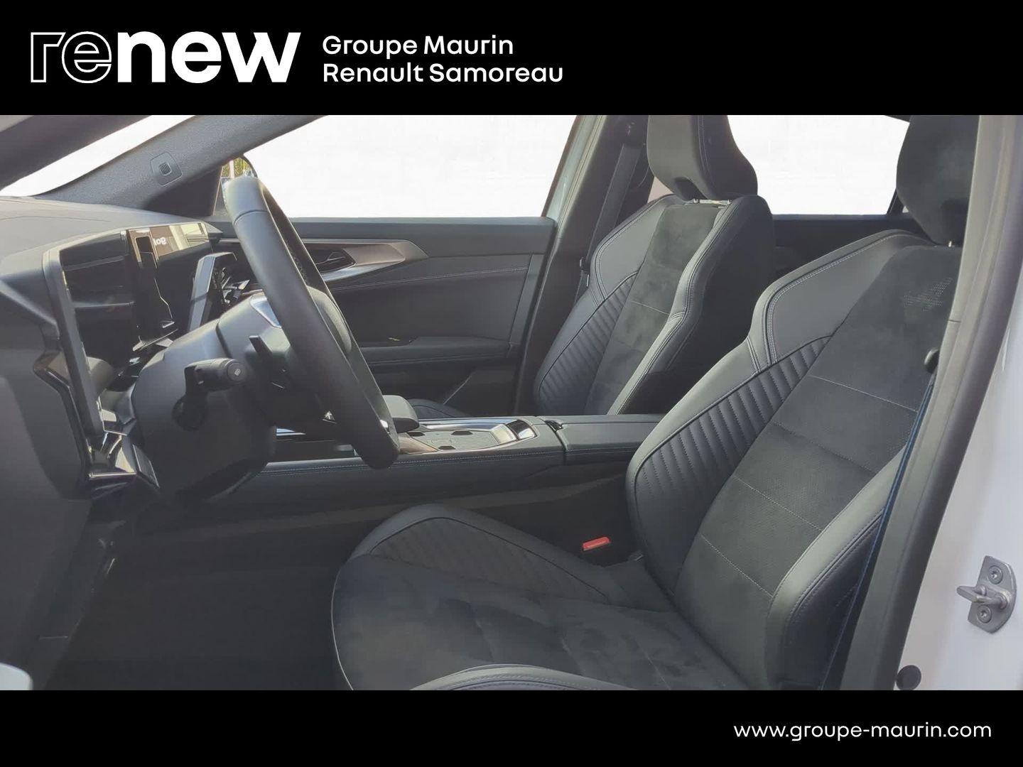 RENAULT Rafale 1.2 E-Tech full hybrid 200ch esprit Alpine - 26 - Photo 19