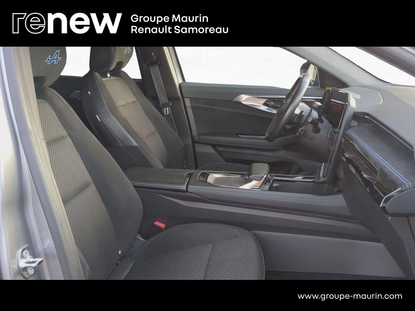 RENAULT Austral 1.2 E-Tech full hybrid 200ch Iconic esprit Alpine - Photo 16