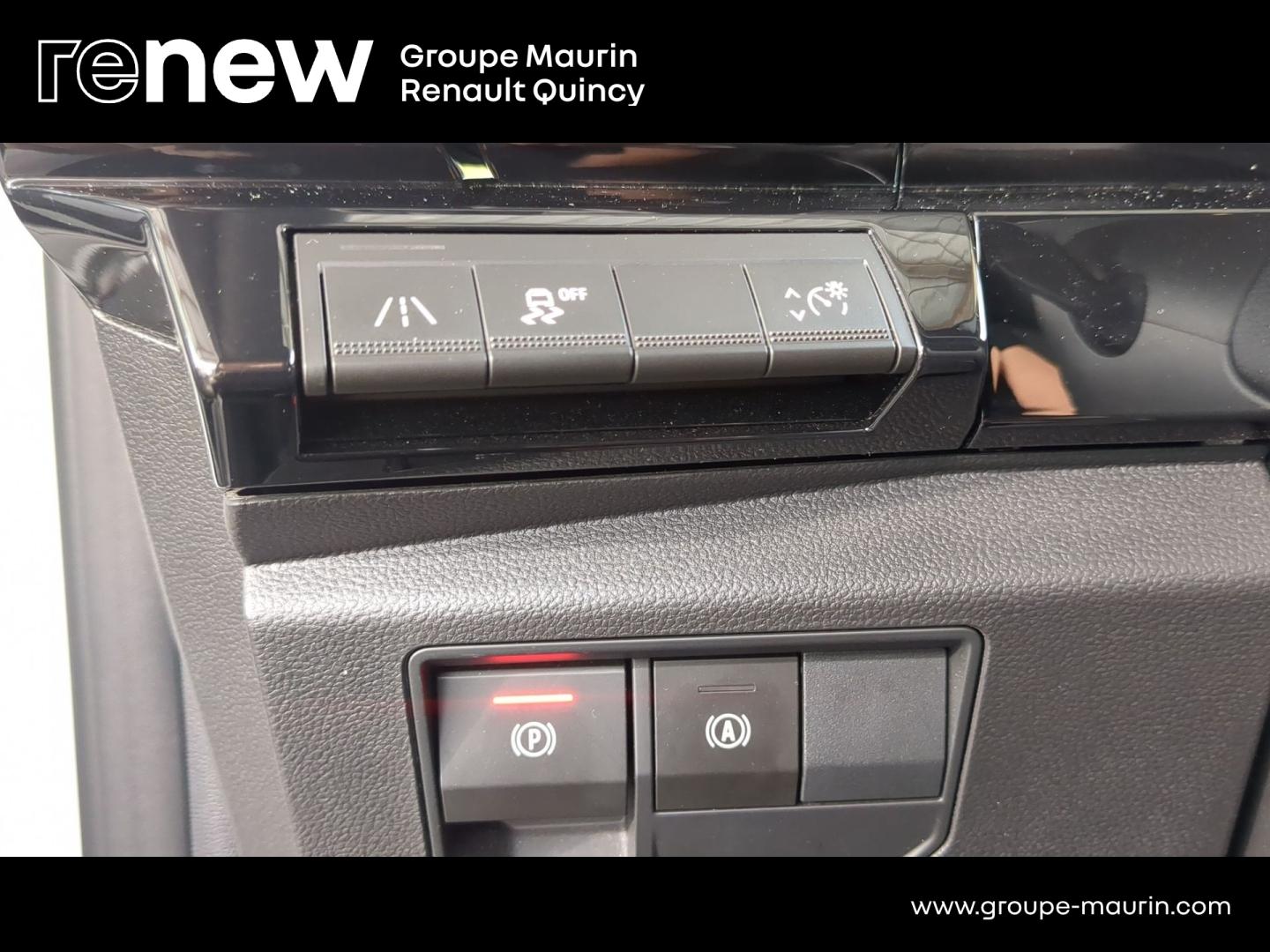 RENAULT Austral 1.2 TCe mild hybrid advanced 130ch Techno - Photo 18