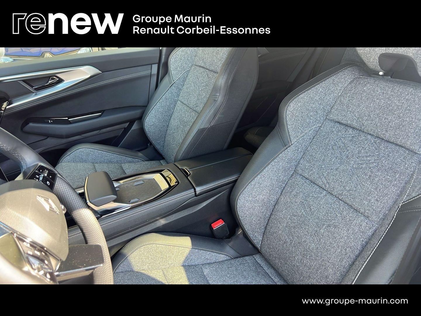 RENAULT Austral 1.2 E-Tech full hybrid 200ch Techno - 25 - Photo 15