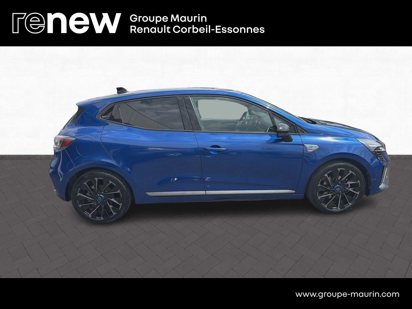 RENAULT Clio 1.6 E-Tech 145ch full hybrid esprit Alpine - 24 - Photo 6