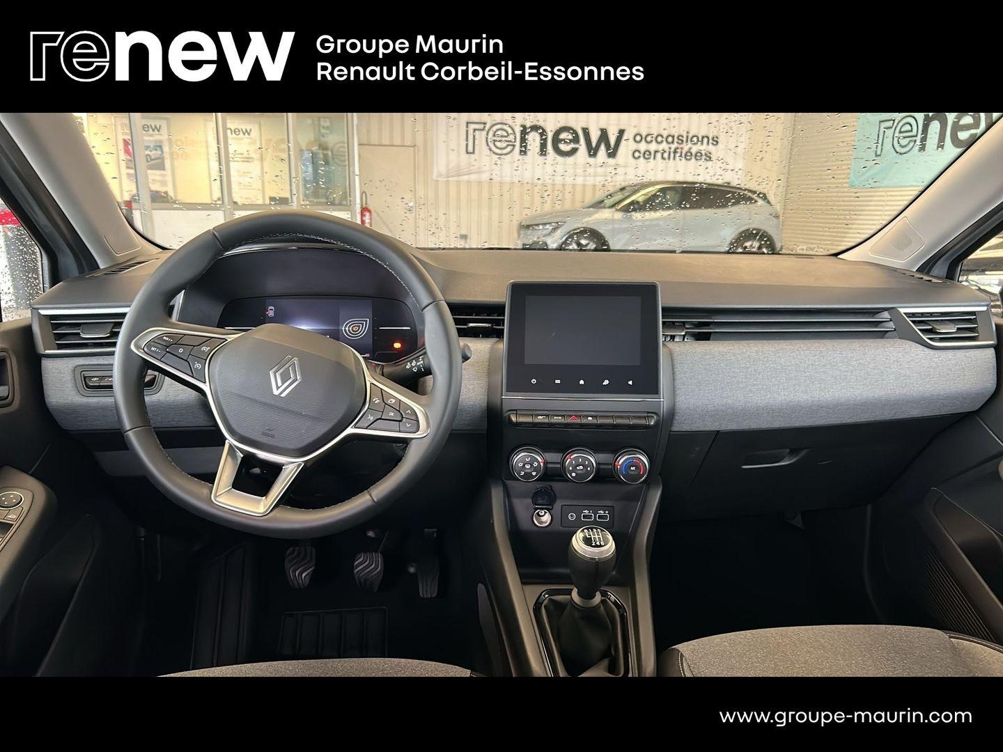 RENAULT Clio 1.5 dCi 100ch Evolution - 25 - Photo 11